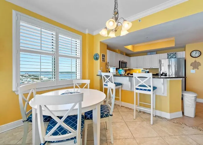 Apartment Crystal Tower 1809 By Youngs Suncoast *
