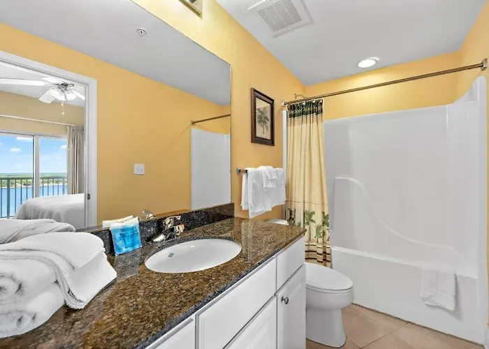 Crystal Tower 1809 By Youngs Suncoast Apartment